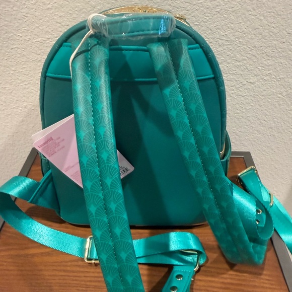 backpack like borealis north face The North Face Borealis Backpack